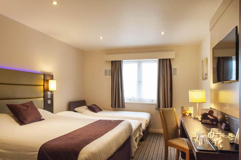 Premier Inn Inverness East 客房 照片