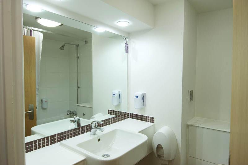 Premier Inn Inverness East 外观 照片